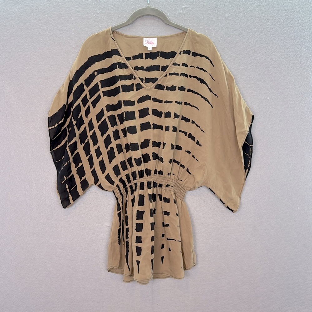 Parker - women’s 100% silk blouse kimono 1/2 sleeve Tan Black elastic waist Top - Picture 2 of 6